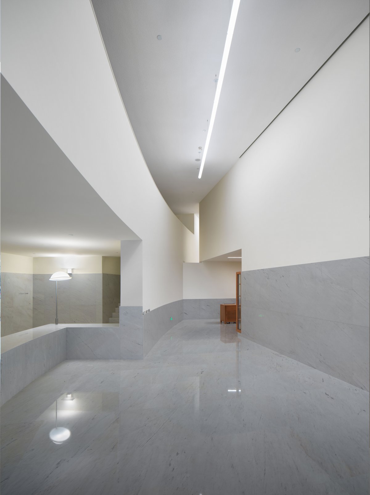 アート・デザイン・音楽 ALVARO SIZA Alvaro Siza: Complete Works アルヴァロ・シザ｜アート